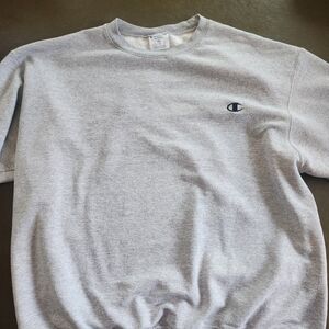 Champion Men's Gray Sweater